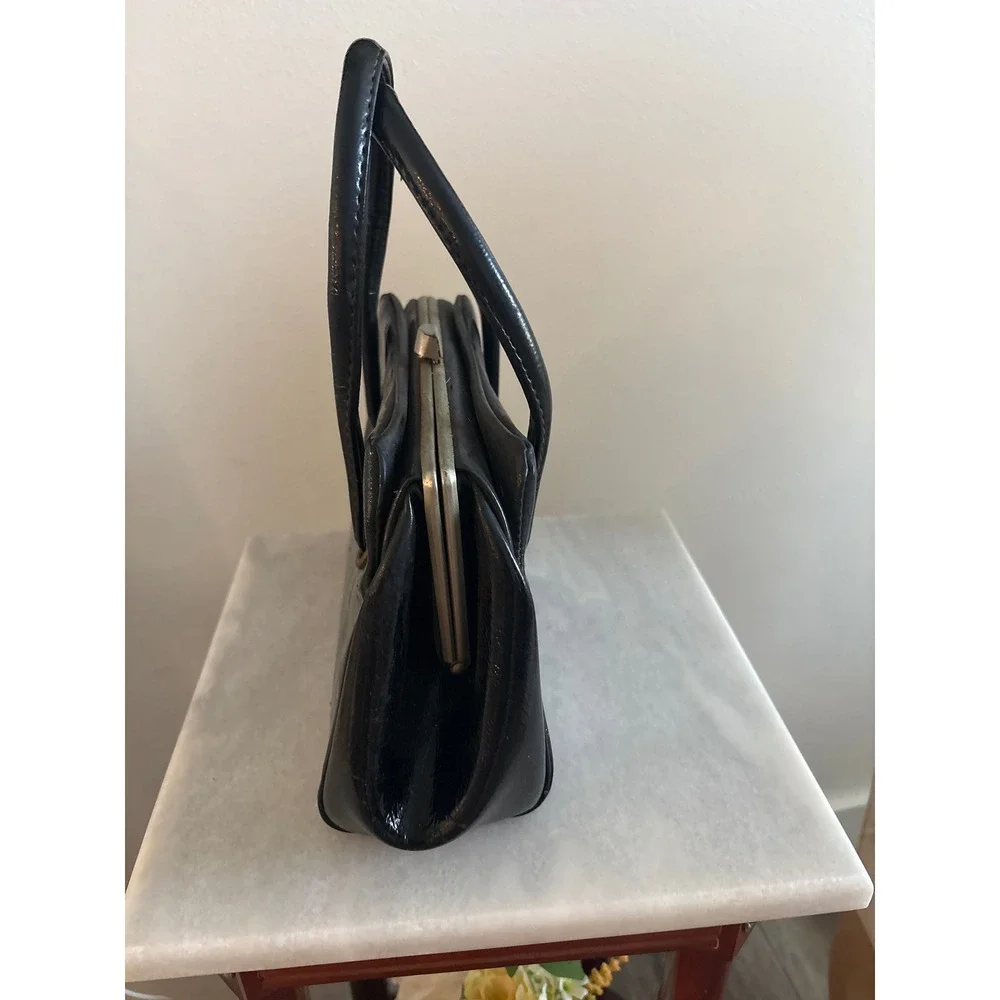Vintage Black Patent Faux Leather Top Handle Handbag Metal Frame Clasp Closure